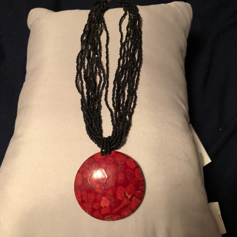 Multiple strand beaded necklace.